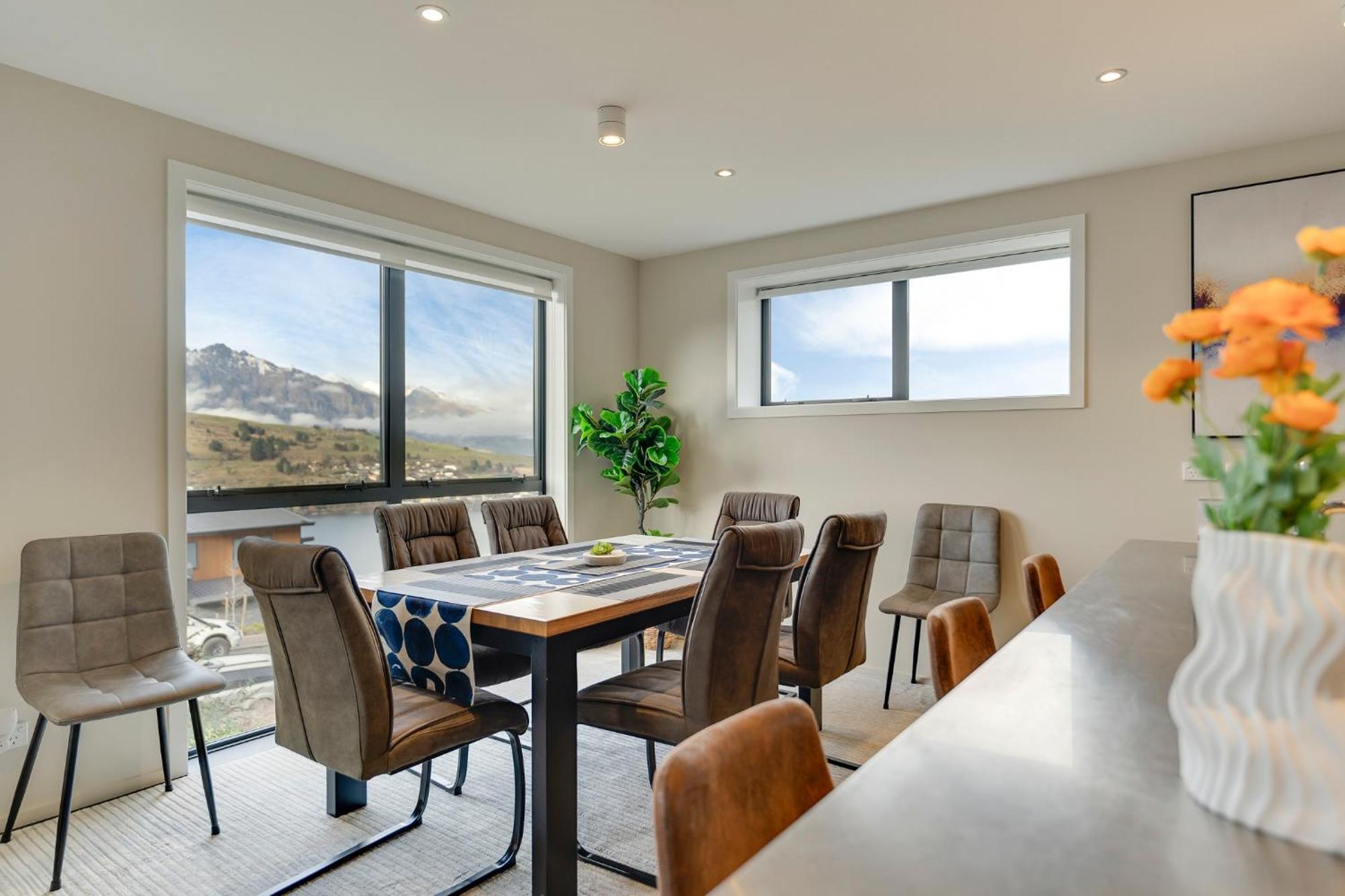 Queenstown Lake And Mountain View Retreat Free Wifi Free Street Parking Buitenkant foto